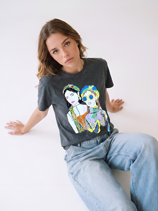Zara Tops - Zara Charcoal Grey Acid Wash Crewneck Pop Art Abstract Graphic T-Shirt in Small